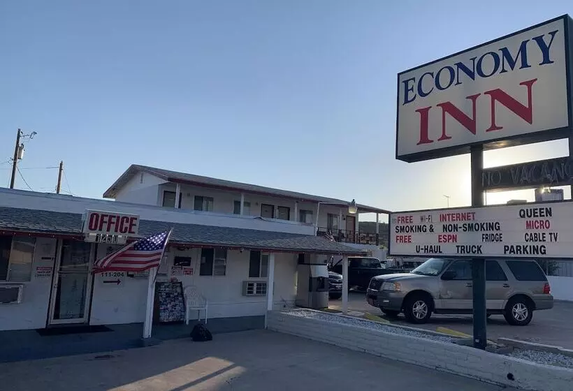 هتل Economy Inn