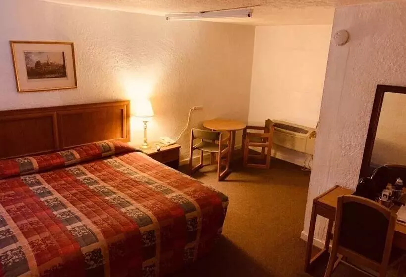 هتل Economy Inn