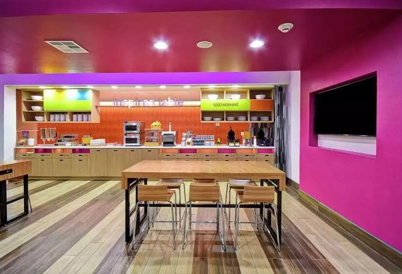 ホテル Home2 Suites By Hilton Oklahoma City Airport