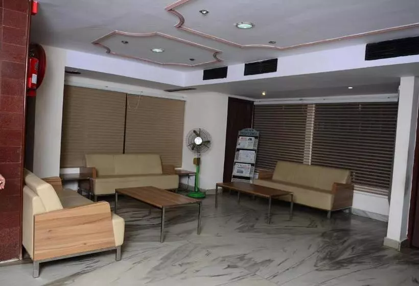 ホテル Jaya Residency