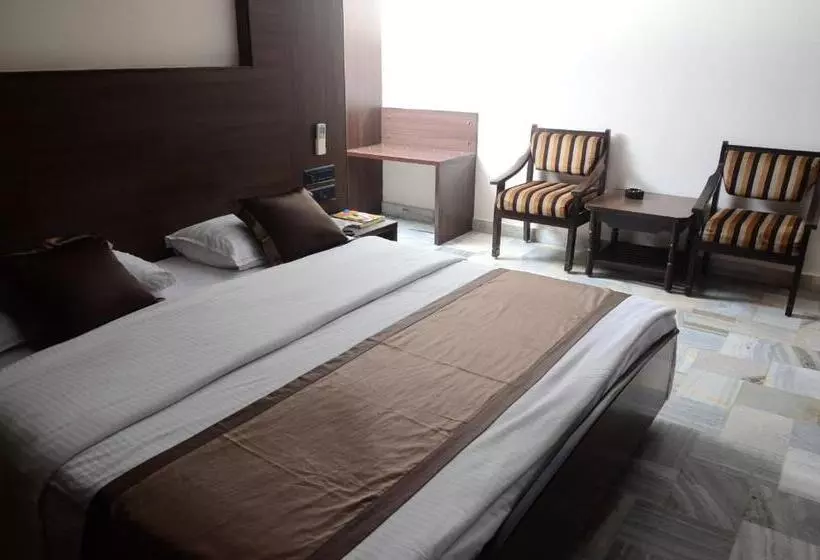 ホテル Jaya Residency