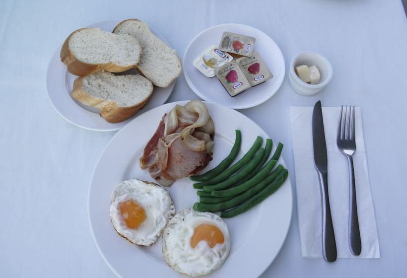 Luganvilla Business Hotel And Restaurant