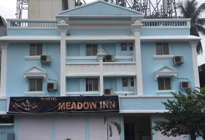 هتل Treebo Trip Meadow Inn