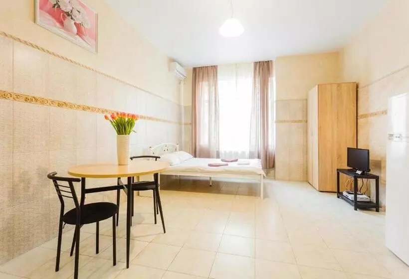 هتل Pechersk House