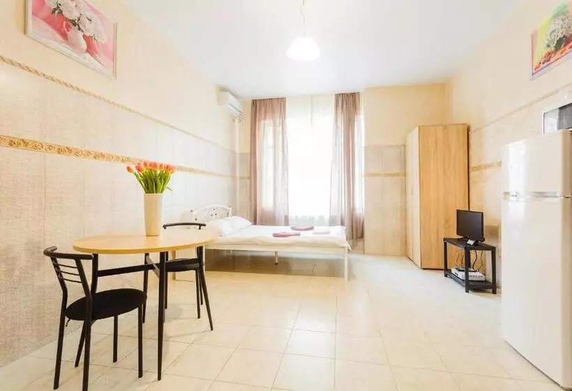 هتل Pechersk House