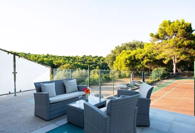 Premantura Resort   Hotel & Restaurant