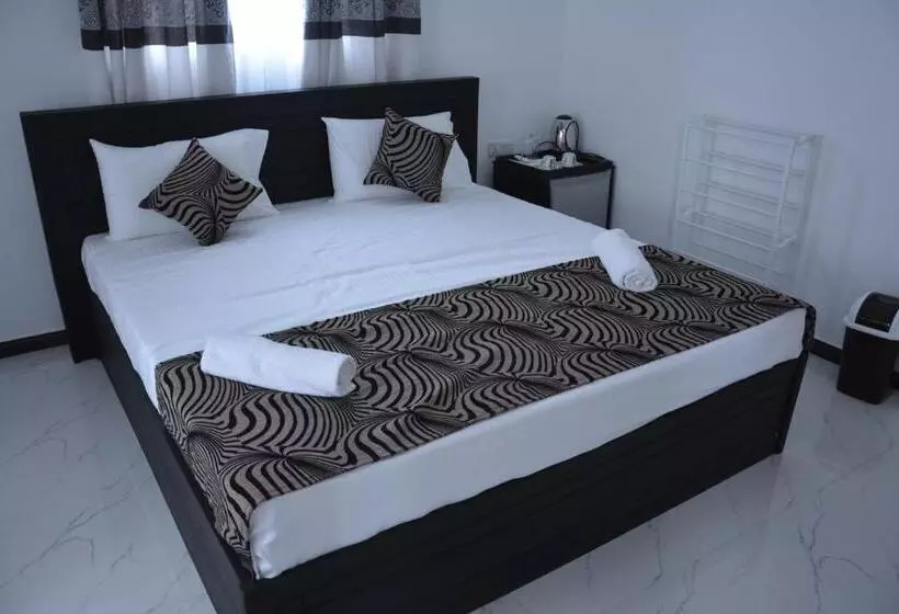 Hotel Trinco Lagoon