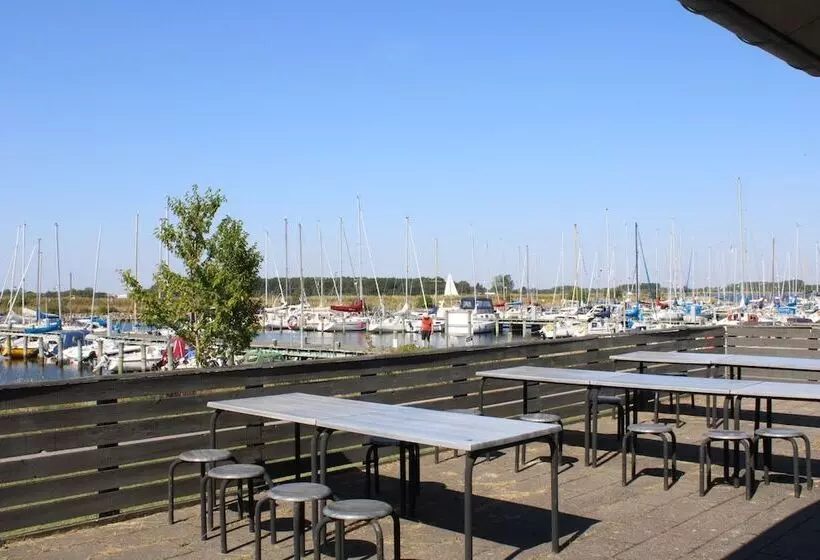 Hotelli Danhostel Aalborg