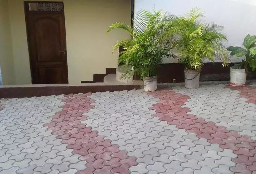 هاستل Jj & Je Family House