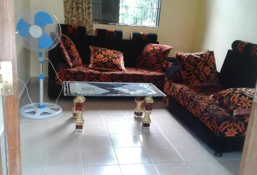 هاستل Jj & Je Family House