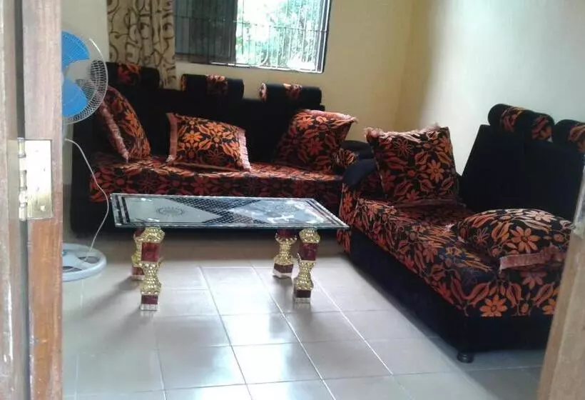 هاستل Jj & Je Family House