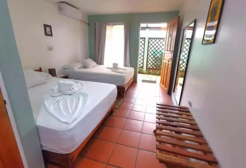 Aamiaismajoitus (B&B) Casa Marbella