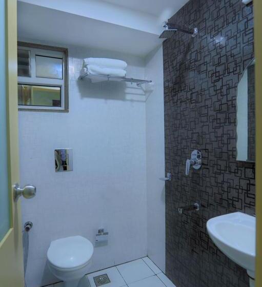 فندق Kenz Residency