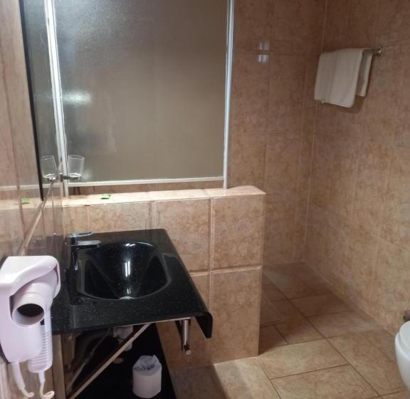 هتل Palm Rock Beach