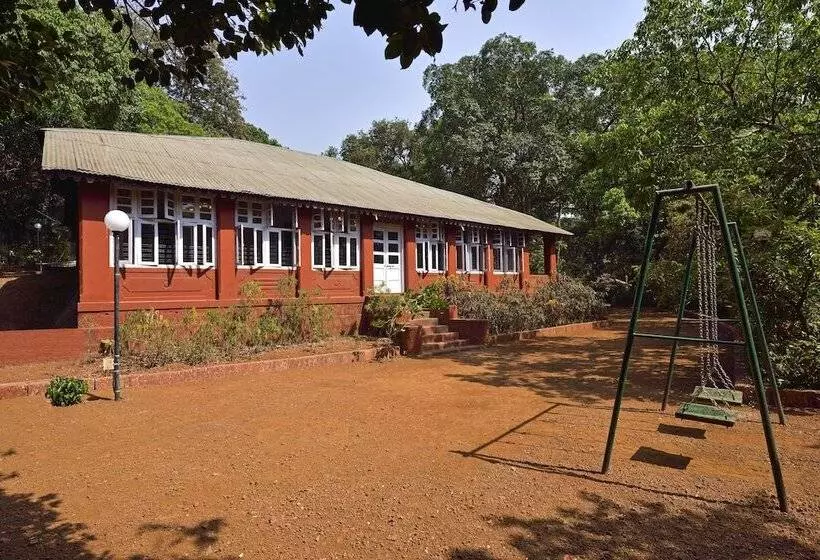 ホテル Radha Cottage