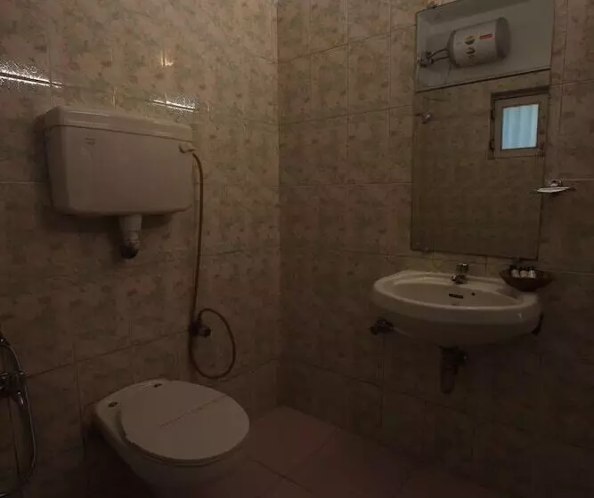 ホテル Radha Cottage