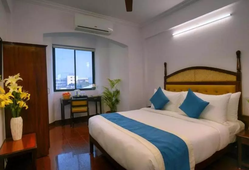 ホテル Treehouse Neptune Inn