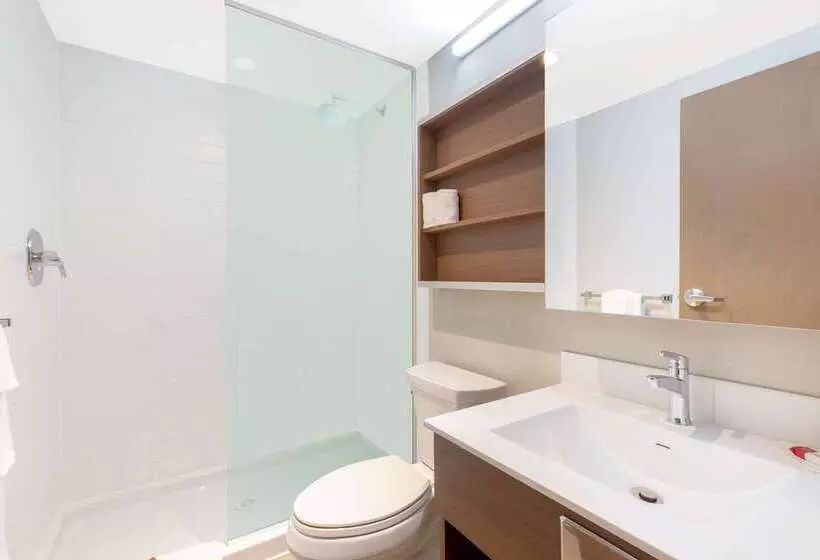 Microtel Inn & Suites By Wyndham Fort Mcmurray