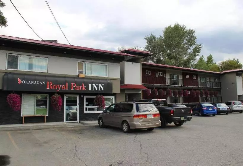 モーテル Okanagan Royal Park Inn By Elevate Rooms