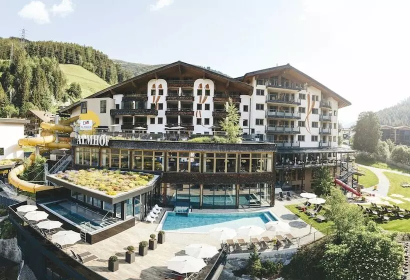ホテル Almhof Family Und Wellness Resort