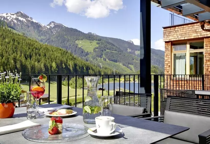 ホテル Almhof Family Und Wellness Resort