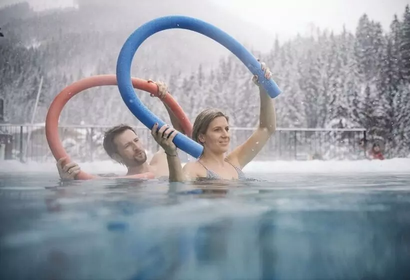 ホテル Almhof Family Und Wellness Resort
