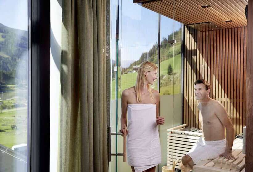 호텔 Almhof Family Und Wellness Resort