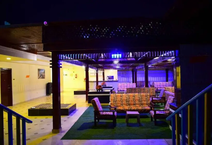 هتل Aswan Plaza