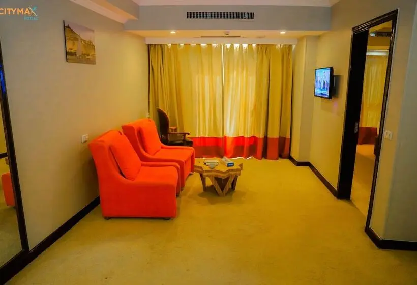 هتل Aswan Plaza