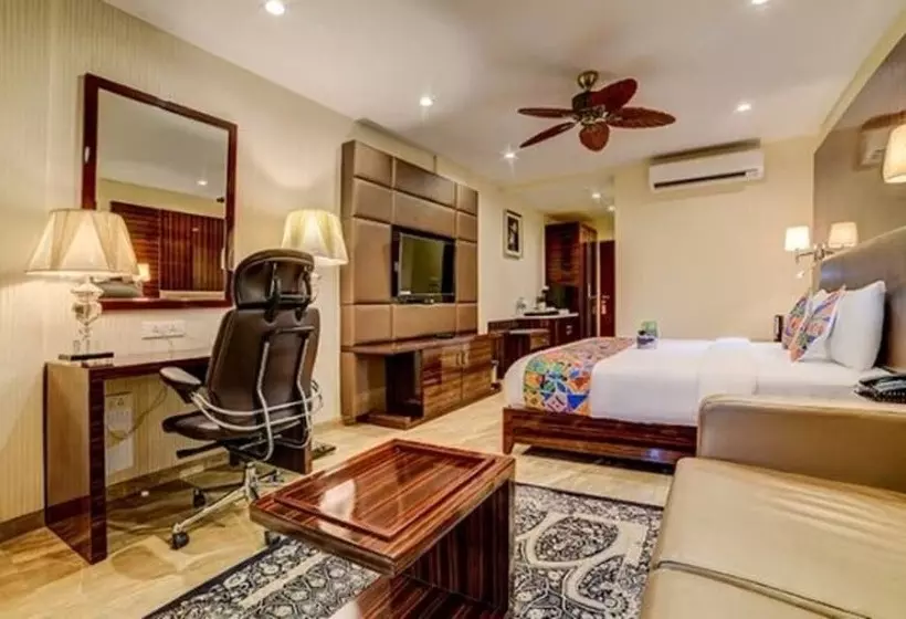 Fabhotel Prime Sarala Crown With Pool   Nr Calangute Beach