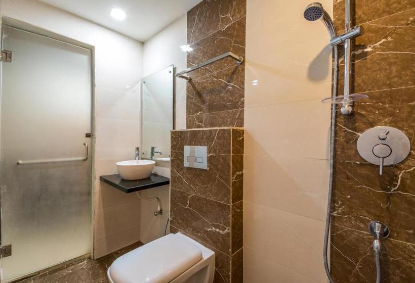 New Hotel Executive Inn