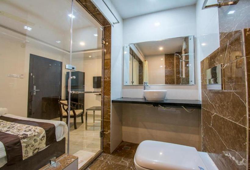 New Hotel Executive Inn