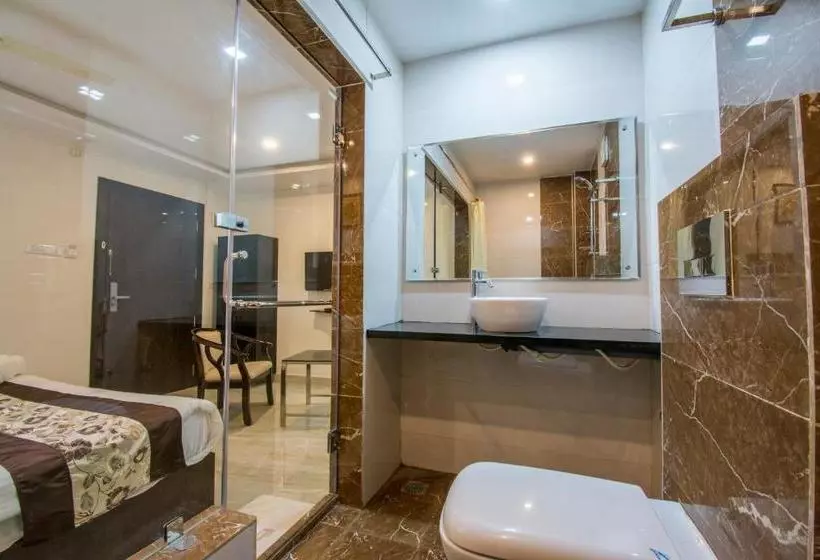 New Hotel Executive Inn