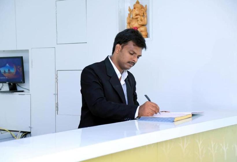 New Hotel Executive Inn