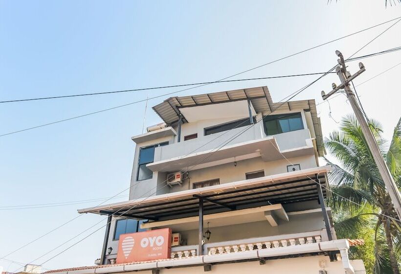 בית מלון כפרי Fabexpress Clausil Inn