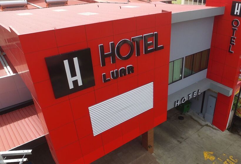 Hotel Luar