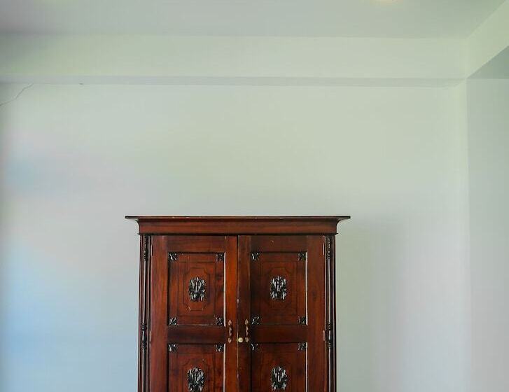 هتل King S Marine B&b Surf