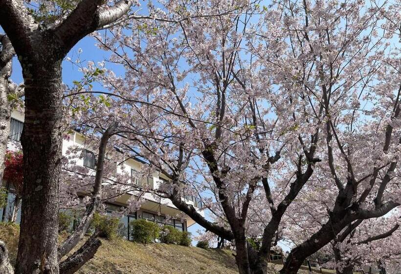 هتل Tsushima Grand