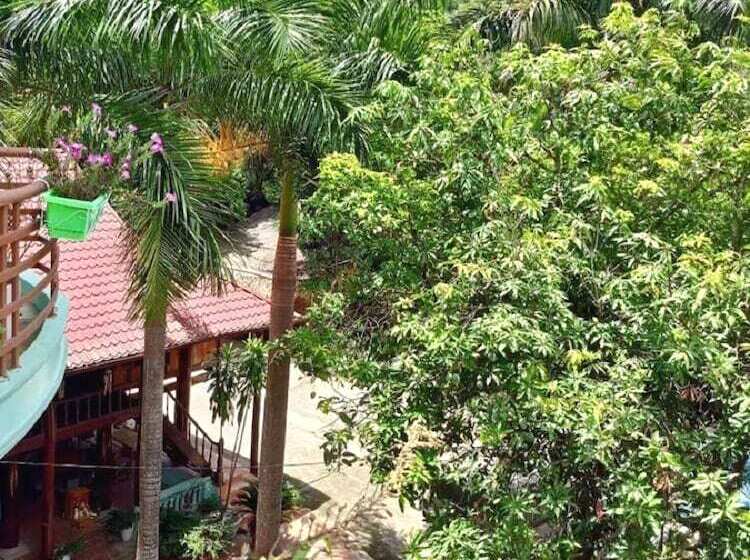 Mai Chau Mountains   Hostel