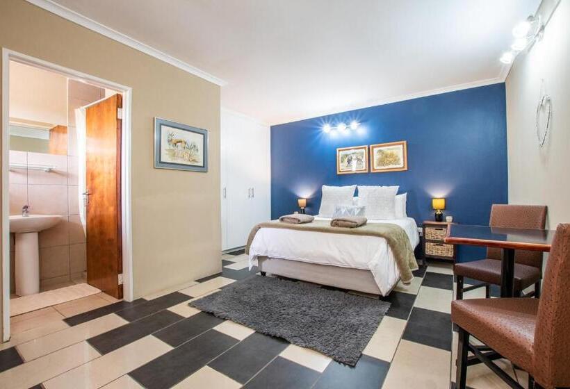 مبيت وإفطار 50 Shades Of Hay Guesthouse