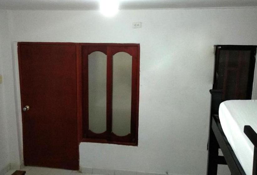 צימר Bacano Hostel