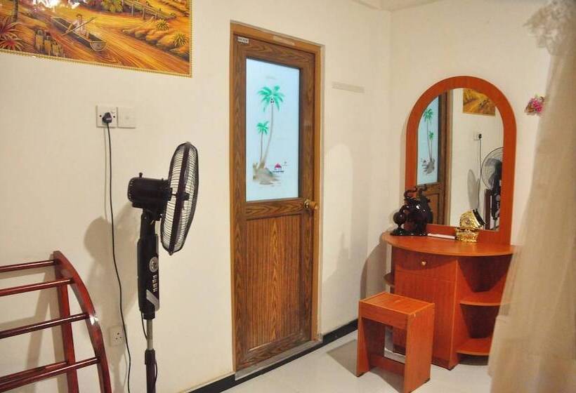 Bed and Breakfast Sigiri Corridor Home Stay