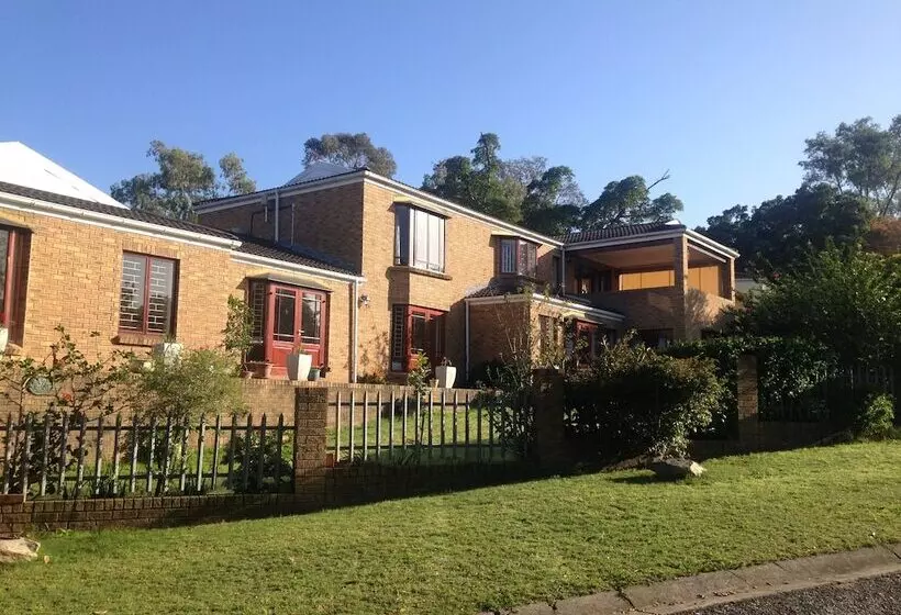 Aamiaismajoitus (B&B) Blue Fern Of Knysna