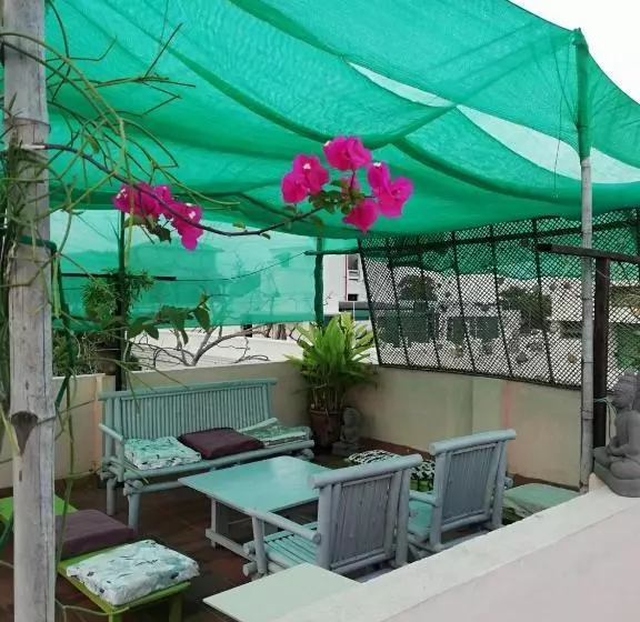 Bed and Breakfast Villa Meena