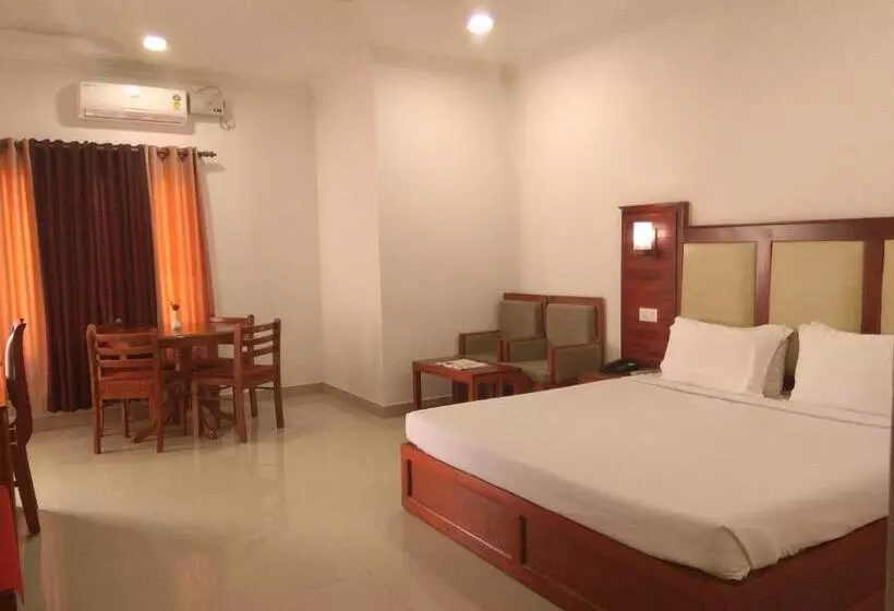 ホテル Sandra Palace