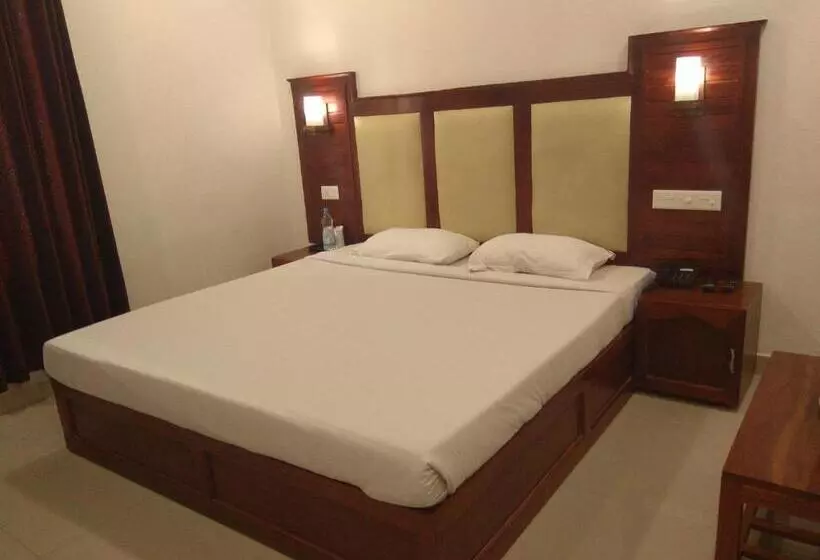 ホテル Sandra Palace