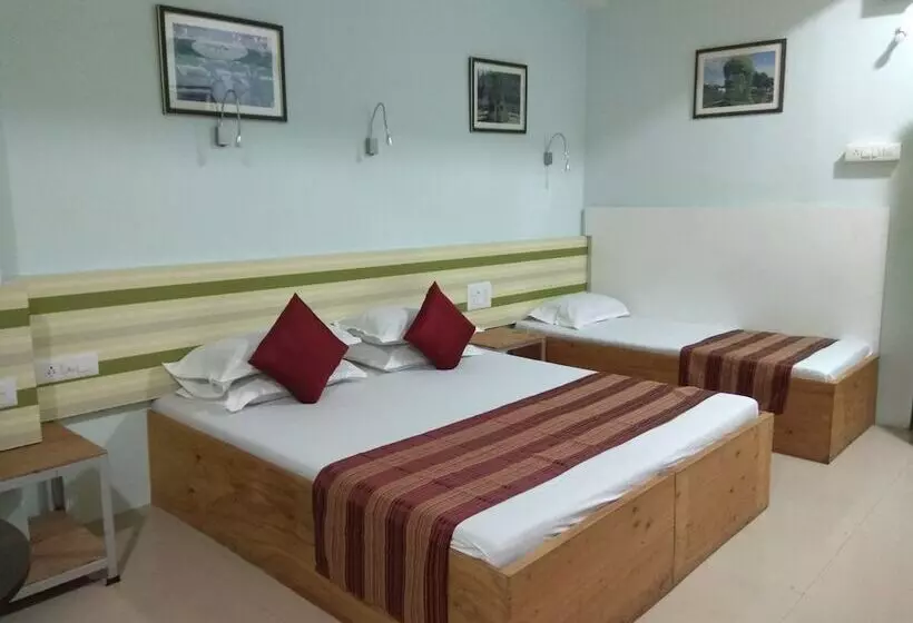 Hôtel Shubham Accomodation Hostel