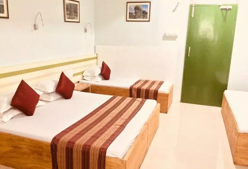 Hôtel Shubham Accomodation Hostel