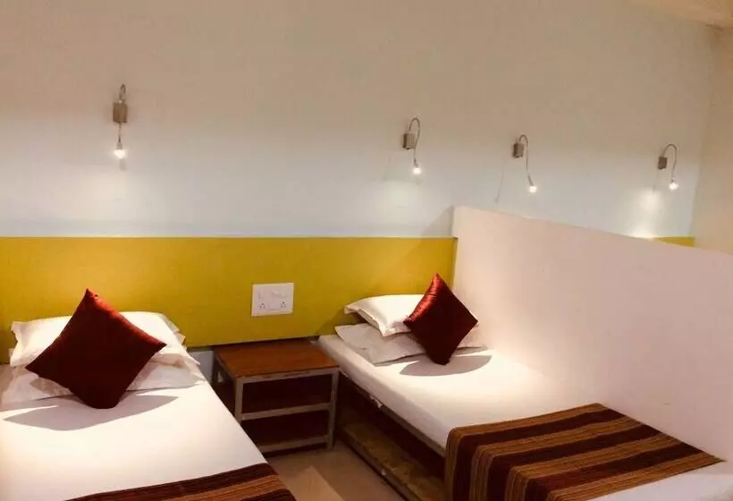 Hôtel Shubham Accomodation Hostel