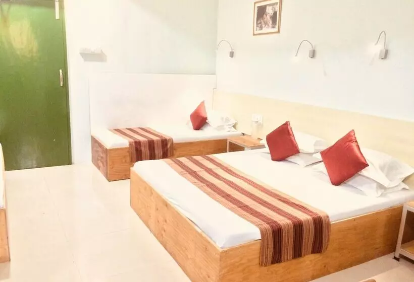 Hôtel Shubham Accomodation Hostel